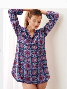 Victoria's Secret Psychedelic Kaleidoscope The Mayfair Sleepshirt Pajama small